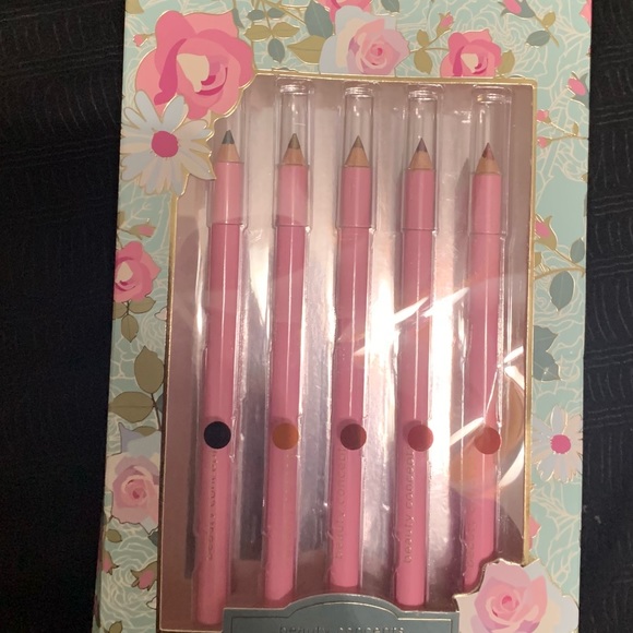 beauty concepts  5 colors - Picture 2 of 3